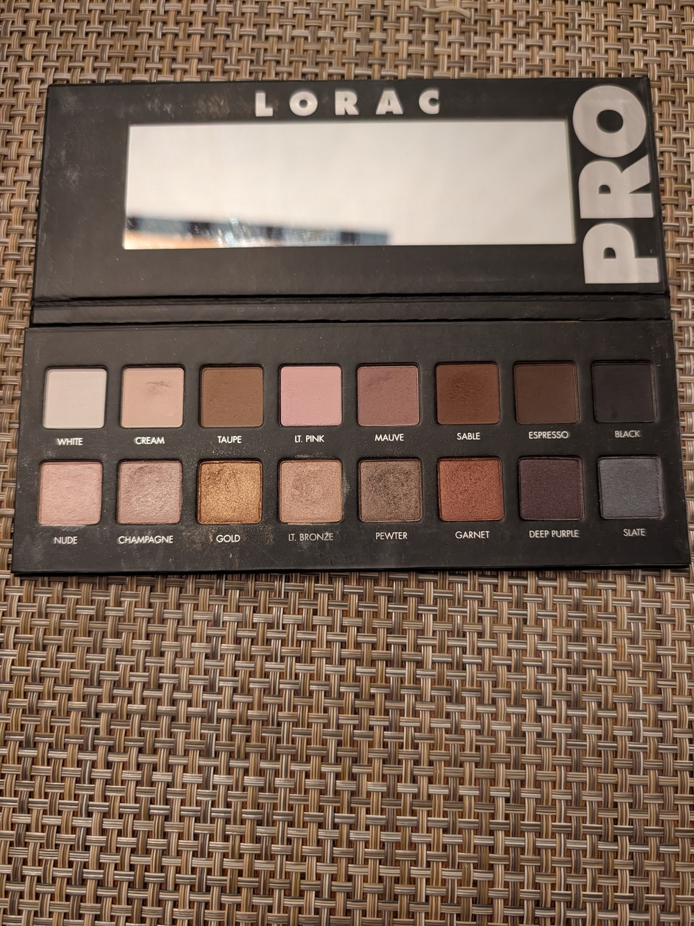 LORAC PRO Eyeshadow Palette — Neutral & Pink Shades